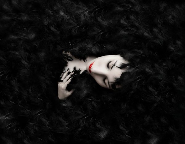 black-feathers